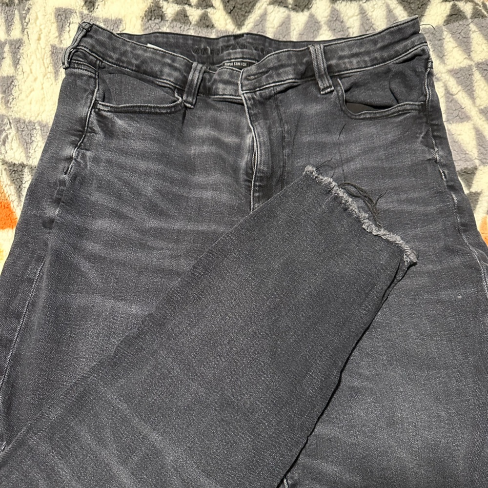 American Eagle Super Stretch, Super High Rise Jeggings Black Size 16 Short